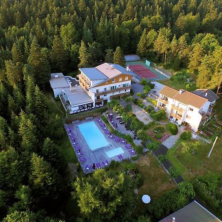 Logis Hotel Clair Matin Le Chambon-sur-Lignon Exteriör bild
